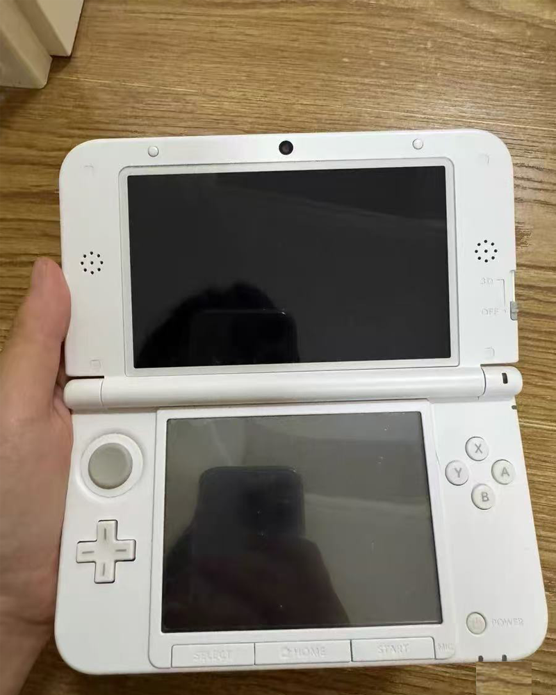 Retro Gaming Xl - 3DS XL/LL Handheld Video Game Console